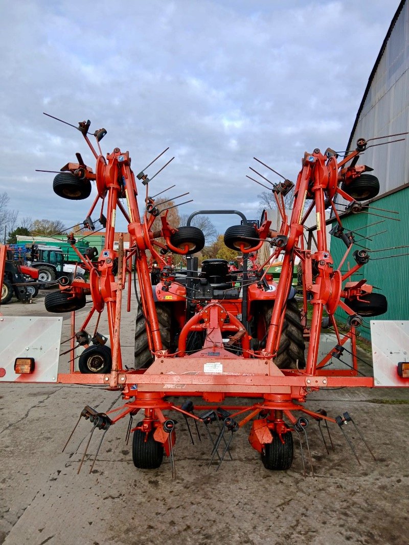 Kreiselheuer Türe ait Kuhn GF8501 MH, Gebrauchtmaschine içinde Liebenwalde (resim 3)