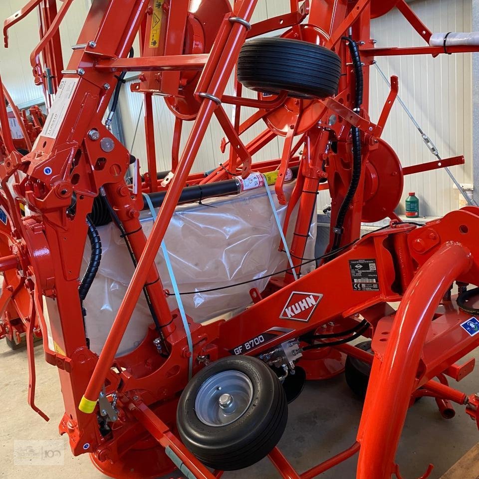 Kreiselheuer typu Kuhn GF8700, Neumaschine v Eslohe–Bremke (Obrázek 2)