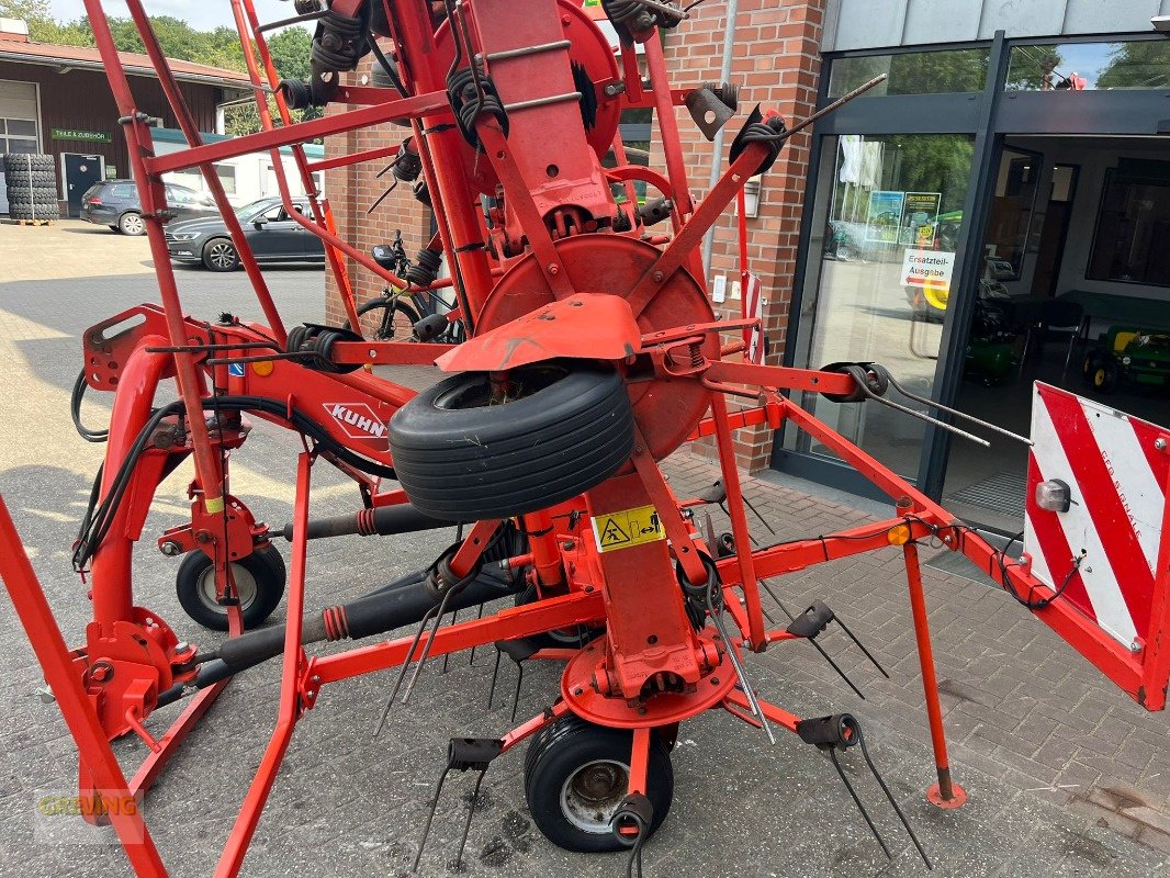 Kreiselheuer des Typs Kuhn GF8702 defekt, Gebrauchtmaschine in Ahaus (Bild 11)