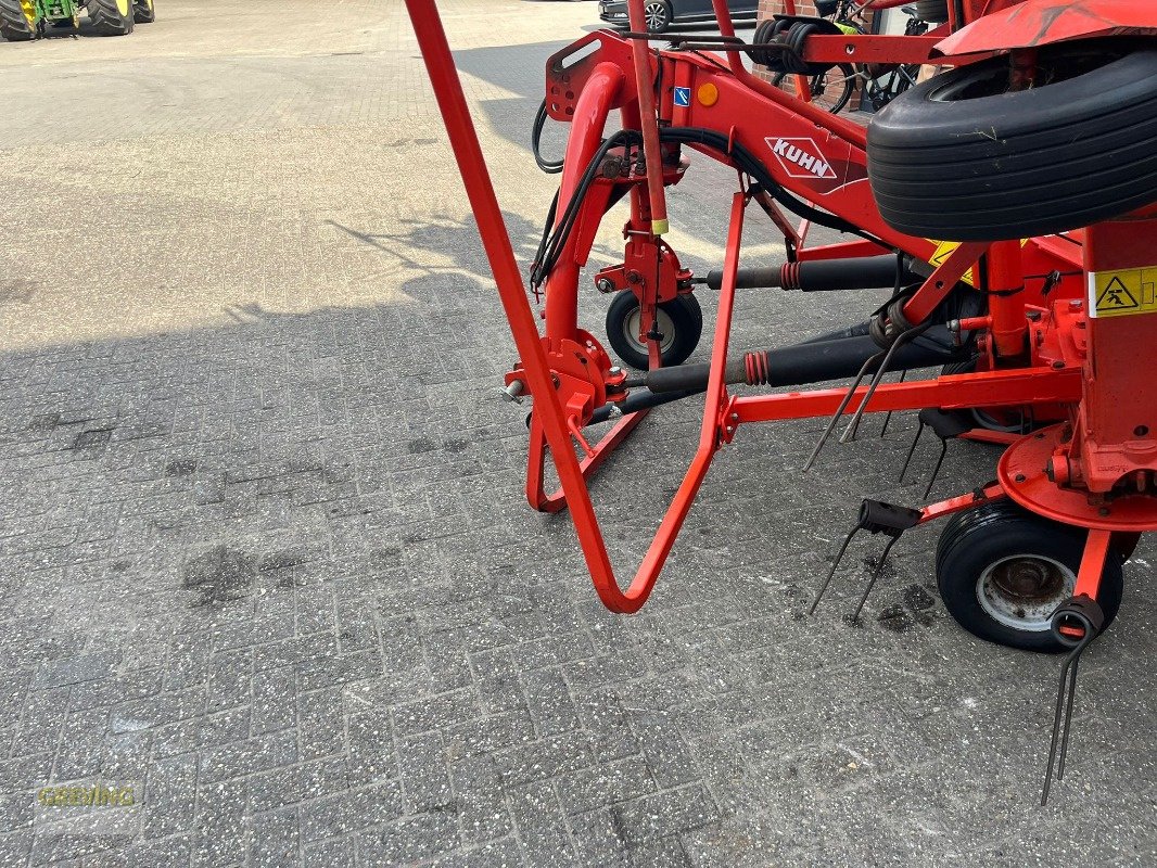 Kreiselheuer des Typs Kuhn GF8702 defekt, Gebrauchtmaschine in Ahaus (Bild 12)