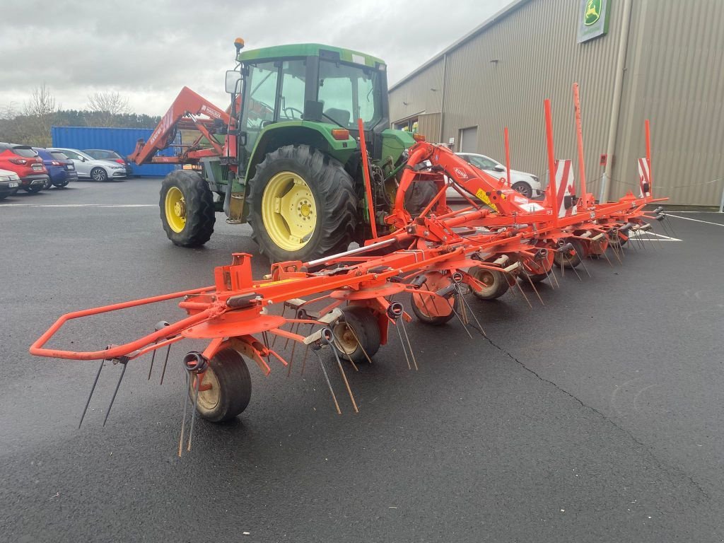 Kreiselheuer za tip Kuhn GF8702, Gebrauchtmaschine u SAINT FLOUR (Slika 9)