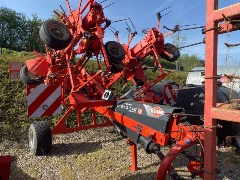 Kreiselheuer от тип Kuhn GF8702T GII, Gebrauchtmaschine в SAINT FLOUR (Снимка 1)