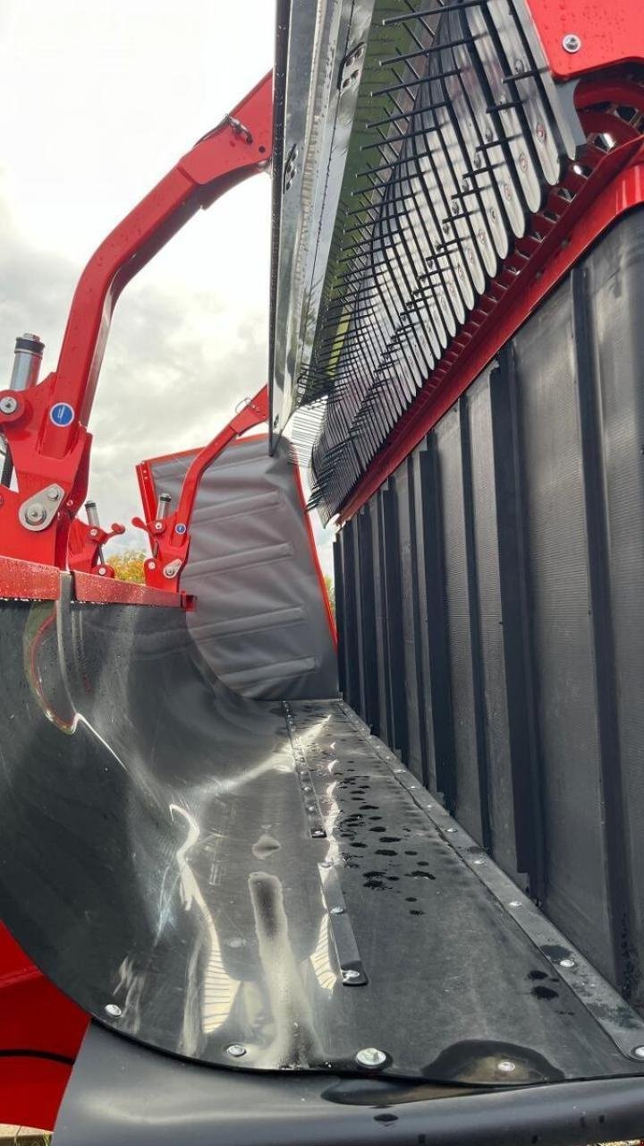 Kreiselheuer des Typs Kuhn merge maxx 950 bandschwader, Gebrauchtmaschine in ANRODE / OT LENGEFELD (Bild 8)