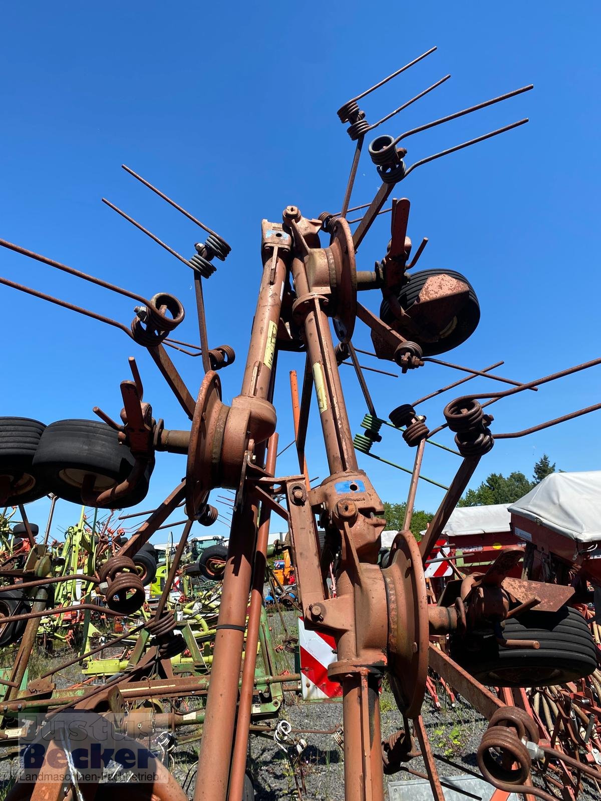 Kreiselheuer of the type Kuhn MH 8501, Gebrauchtmaschine in Weimar-Niederwalgern (Picture 6)