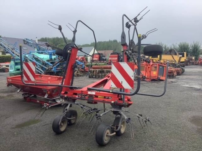 Kreiselheuer des Typs Kverneland 6591, Gebrauchtmaschine in les hayons (Bild 3)