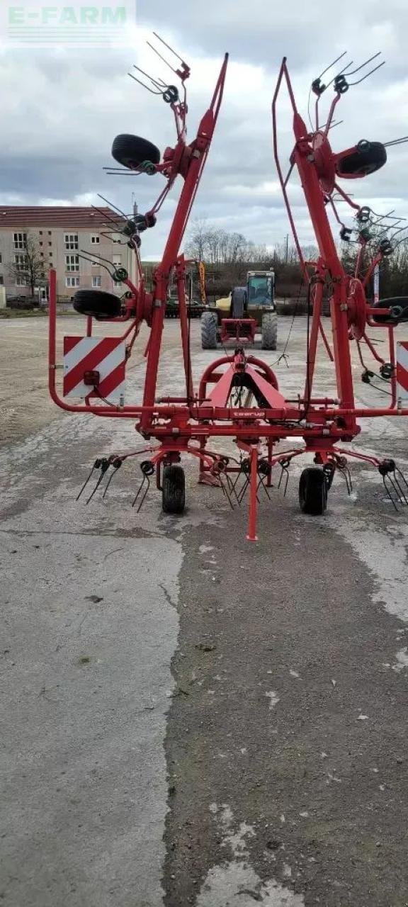 Kreiselheuer des Typs Kverneland 8076, Gebrauchtmaschine in CHAUVONCOURT (Bild 7)