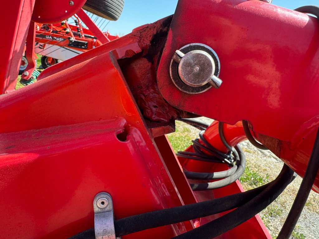 Kreiselheuer des Typs Kverneland 8090, Gebrauchtmaschine in GUERET (Bild 11)