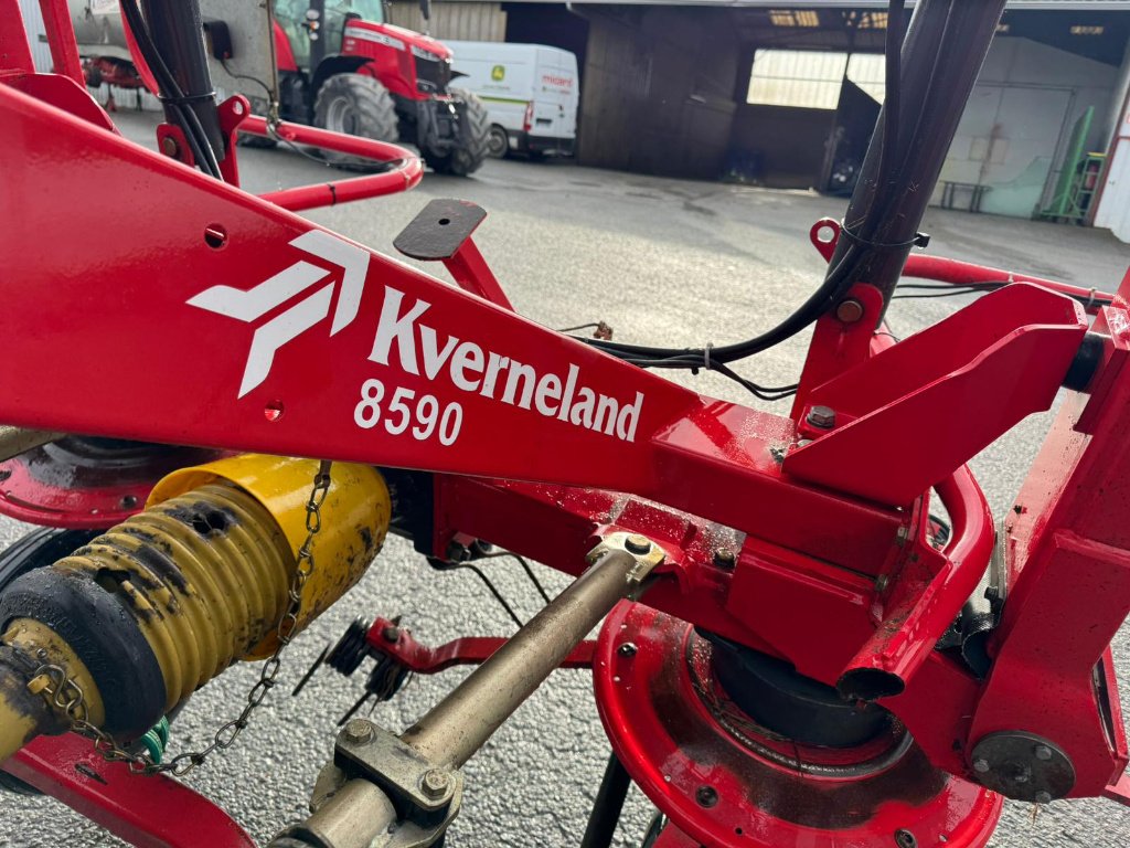 Kreiselheuer des Typs Kverneland 8590, Gebrauchtmaschine in GUERET (Bild 10)