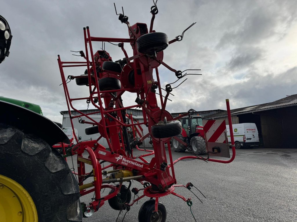Kreiselheuer des Typs Kverneland 8590, Gebrauchtmaschine in GUERET (Bild 3)