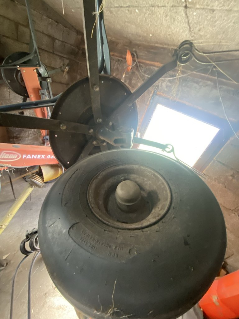 Kreiselheuer typu Kverneland Fanex 463, Gebrauchtmaschine v Calmont (Obrázek 5)