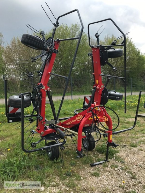Kreiselheuer tip Kverneland Fanex 604 (früher Deutz Fahr) "Minus Weihnachtsrabatt", Neumaschine in Nördlingen (Poză 1)