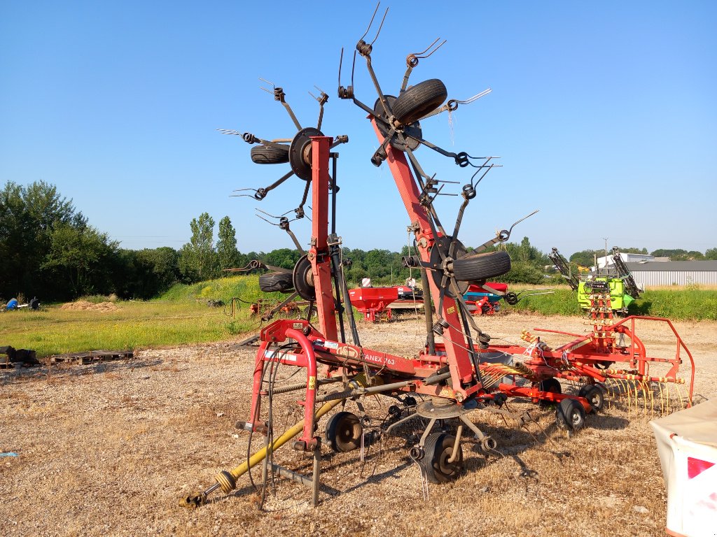 Kreiselheuer typu Kverneland FANEX 763, Gebrauchtmaschine v Calmont (Obrázek 1)