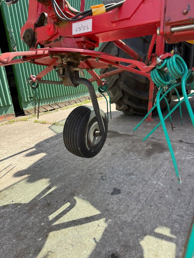Kreiselheuer typu Kverneland Taarup 8046, Gebrauchtmaschine v Liebenwalde (Obrázek 7)