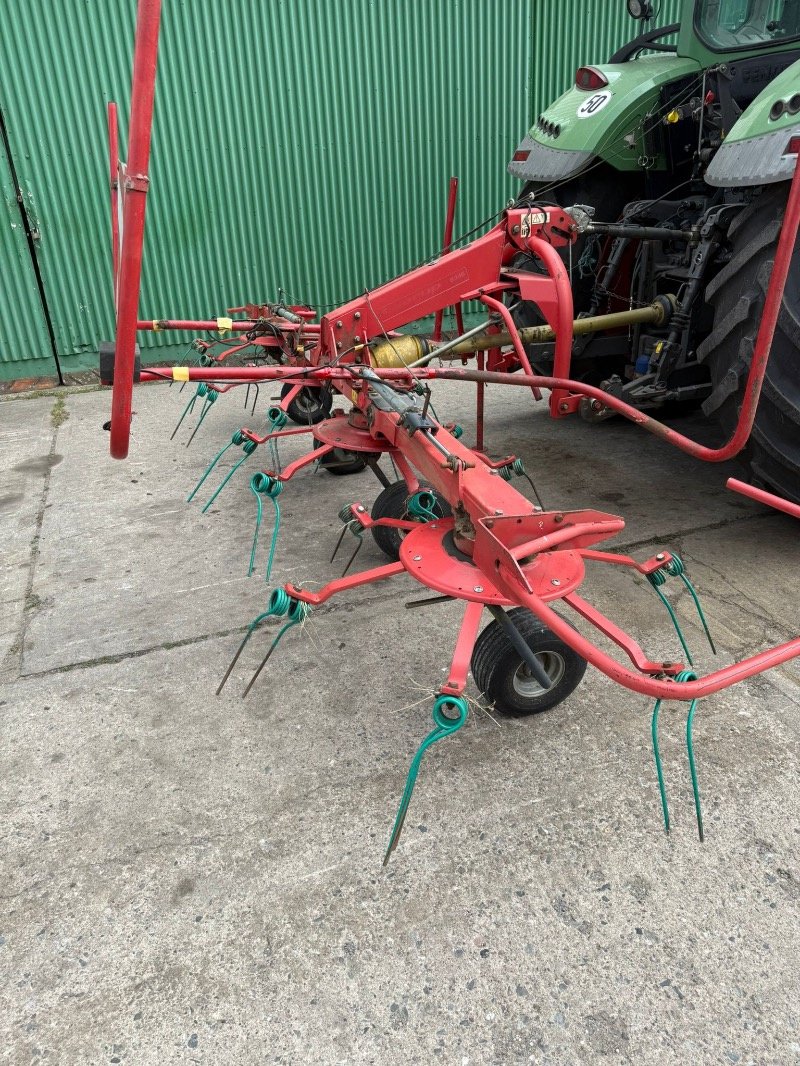 Kreiselheuer typu Kverneland Taarup 8046, Gebrauchtmaschine v Liebenwalde (Obrázek 19)