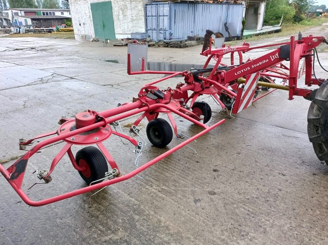 Kreiselheuer typu Lely Lotus 675 Stabilo, Gebrauchtmaschine v Liebenwalde (Obrázek 11)