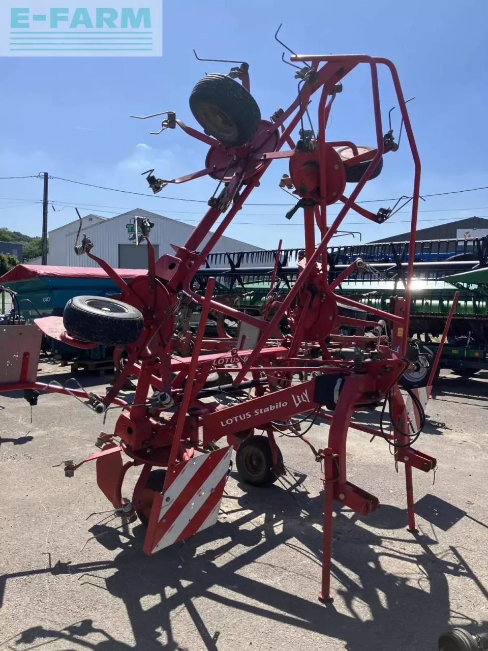 Kreiselheuer za tip Lely lotus 675, Gebrauchtmaschine u BLENDECQUES (Slika 2)