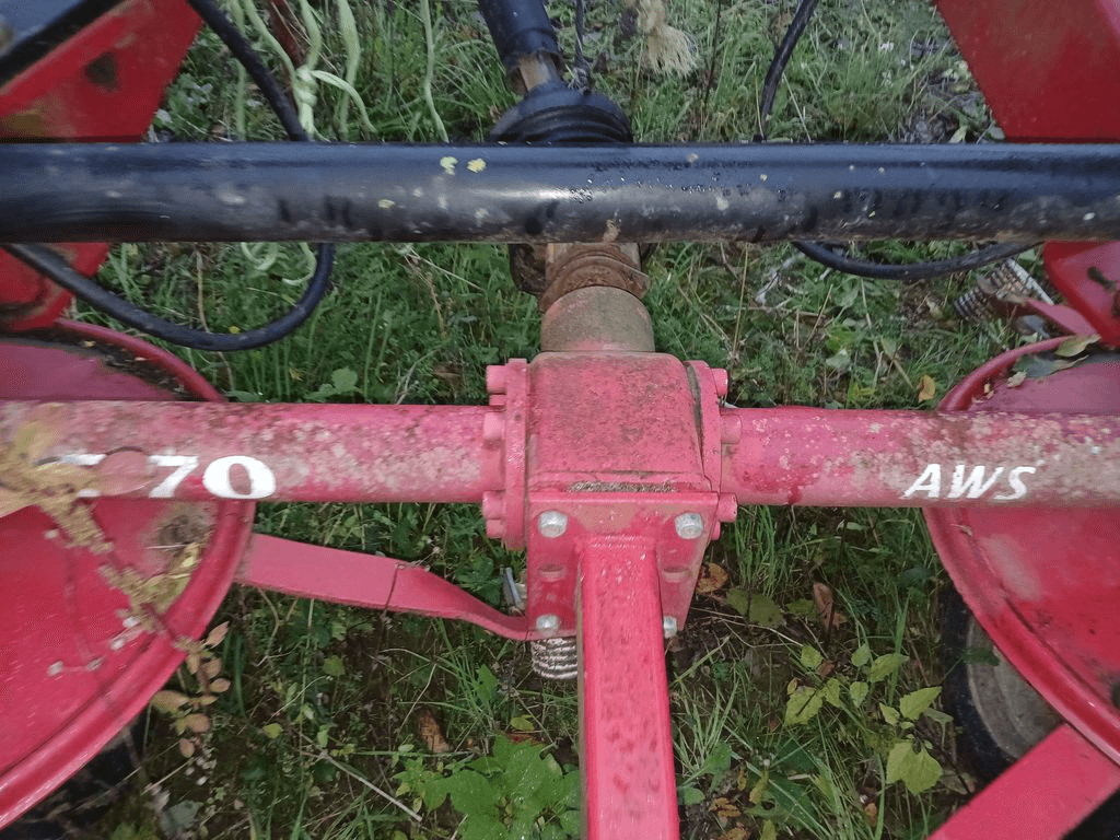 Kreiselheuer типа Lely LOTUS 7.70 M, Gebrauchtmaschine в CINTHEAUX (Фотография 6)