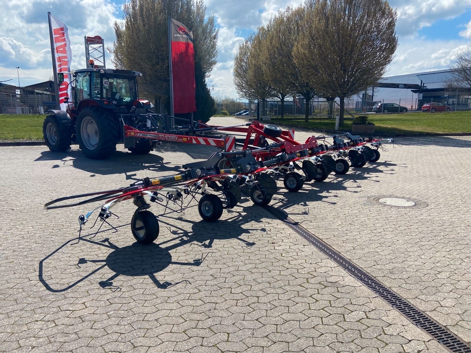 Kreiselheuer del tipo Massey Ferguson TD 1028X TRC, Neumaschine In Kaisersesch (Immagine 10)