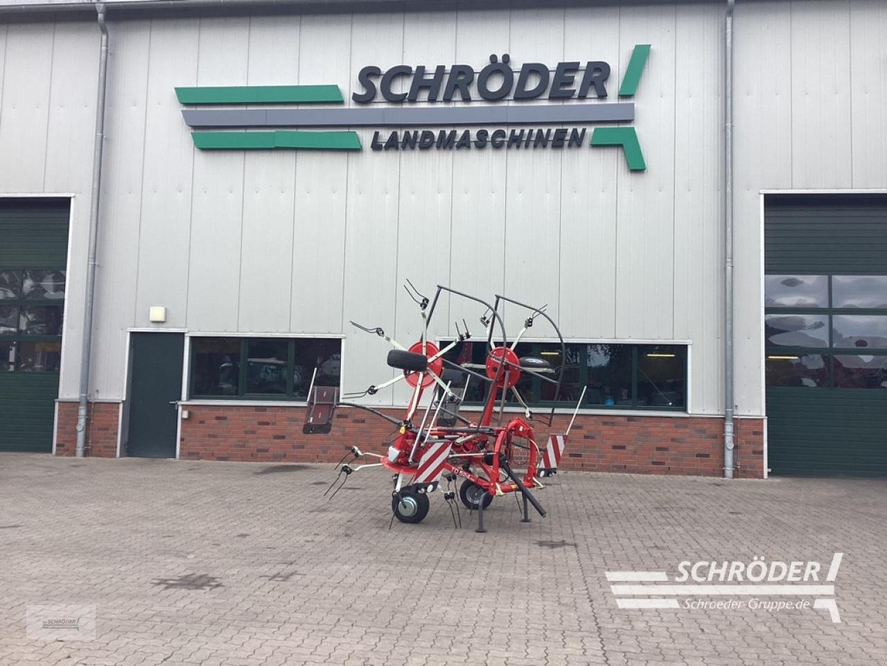 Kreiselheuer типа Massey Ferguson TD 524 DN (TWISTER 5204 DN), Neumaschine в Völkersen (Фотография 1)