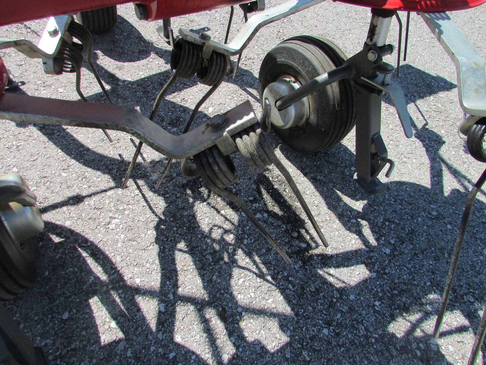 Kreiselheuer typu Massey Ferguson TD 576 DN, Gebrauchtmaschine v Saxen (Obrázek 8)