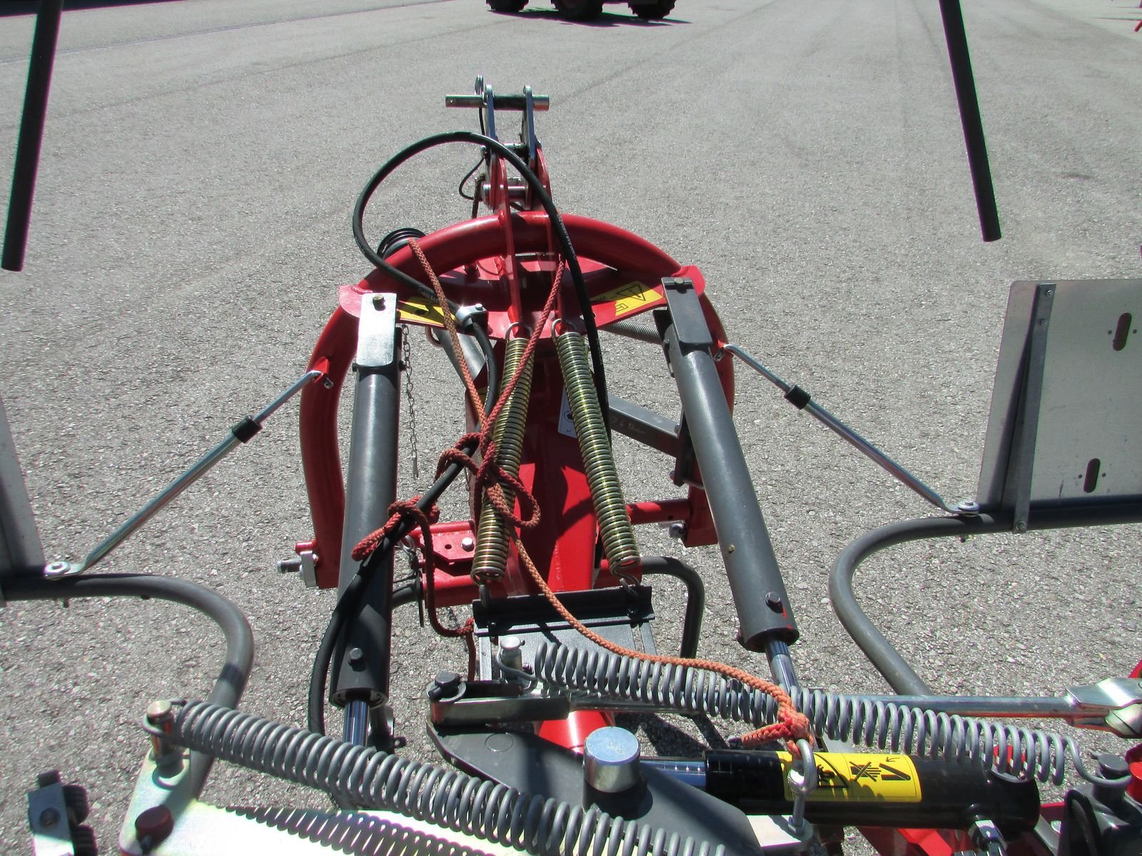 Kreiselheuer typu Massey Ferguson TD 576 DN, Gebrauchtmaschine v Saxen (Obrázek 9)
