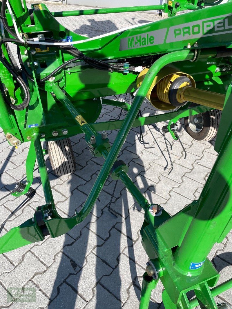 Kreiselheuer Türe ait McHale ProPel M6-770 Heuwender, Neumaschine içinde Borgholzhausen (resim 17)