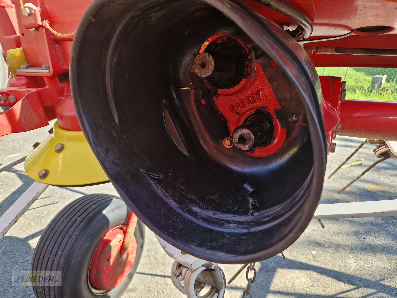 Kreiselheuer of the type Pöttinger Euro Hit 69 N, Gebrauchtmaschine in Pattigham (Picture 2)