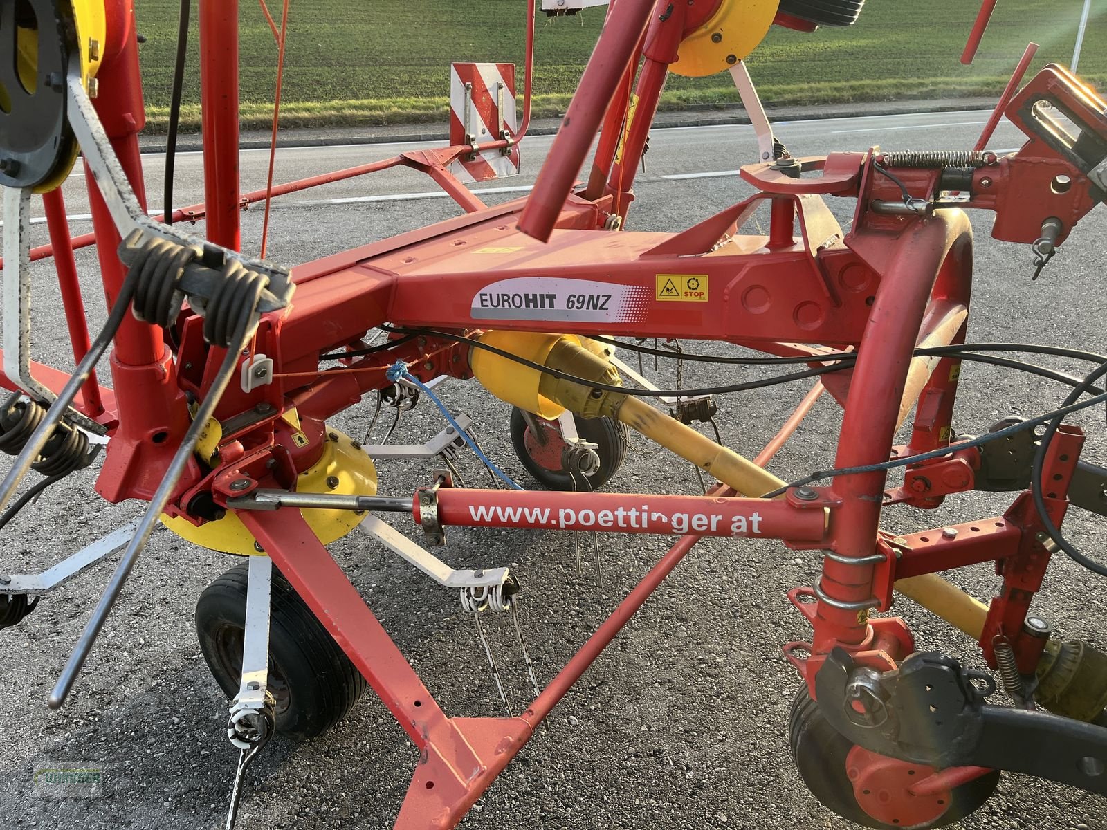 Kreiselheuer del tipo Pöttinger Euro HIT 69 NZ - gebrauchter Kreisler "7m, Gebrauchtmaschine en Kematen (Imagen 7)
