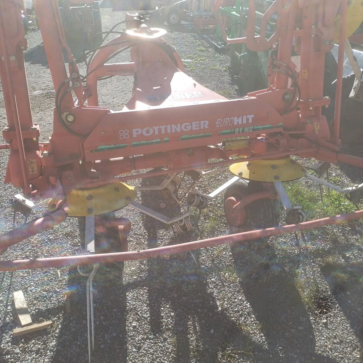 Kreiselheuer typu Pöttinger Euro Hit 91 NZ, Gebrauchtmaschine v Hopfgarten (Obrázek 2)