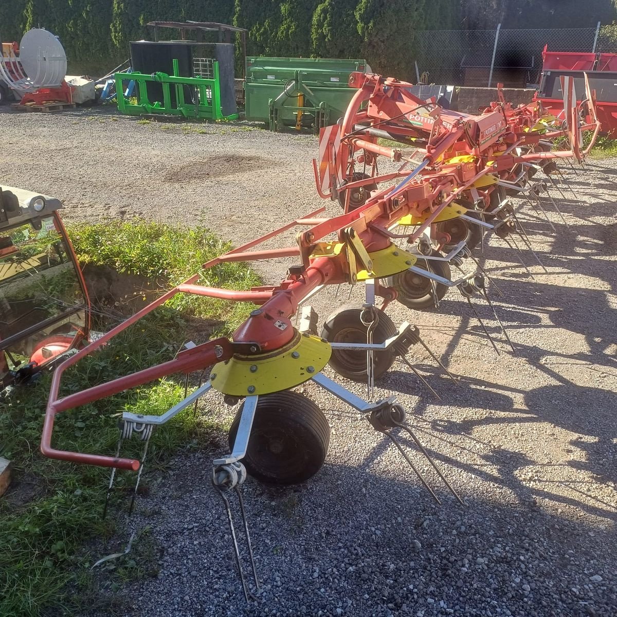 Kreiselheuer typu Pöttinger Euro Hit 91 NZ, Gebrauchtmaschine v Hopfgarten (Obrázek 4)