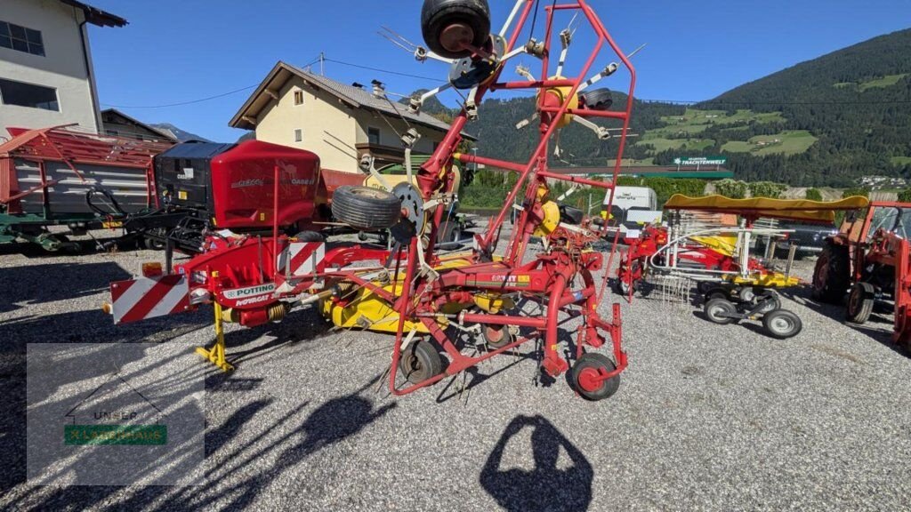 Kreiselheuer des Typs Pöttinger Eurohit 69, Gebrauchtmaschine in Schlitters (Bild 1)