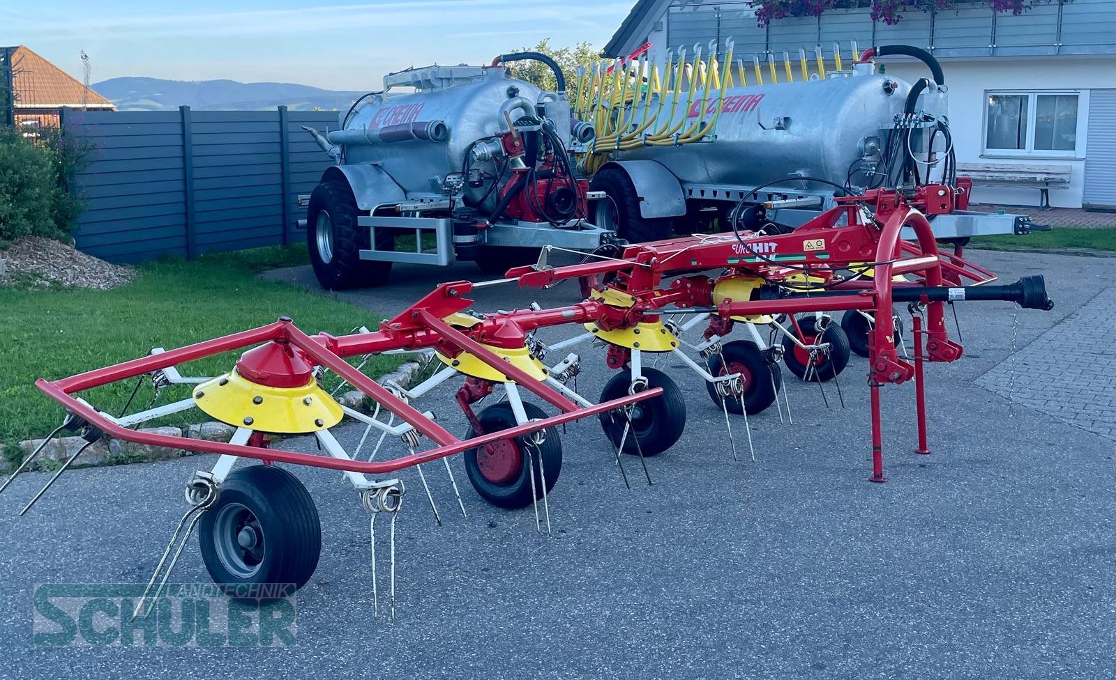 Kreiselheuer des Typs Pöttinger Eurohit 69, Gebrauchtmaschine in St. Märgen (Bild 1)