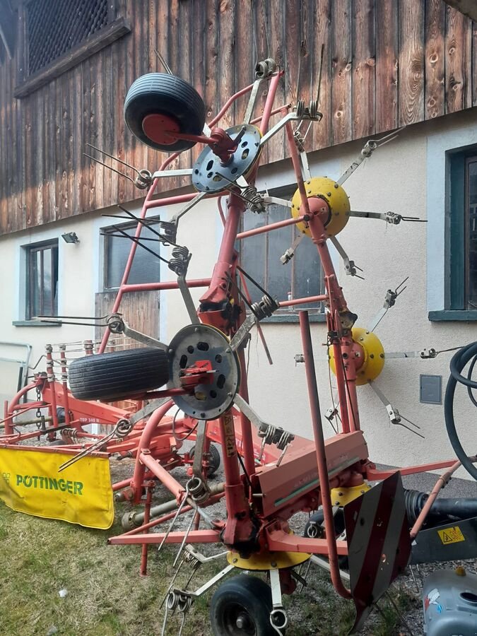 Kreiselheuer des Typs Pöttinger EuroHit 69N, Gebrauchtmaschine in Bergheim (Bild 3)