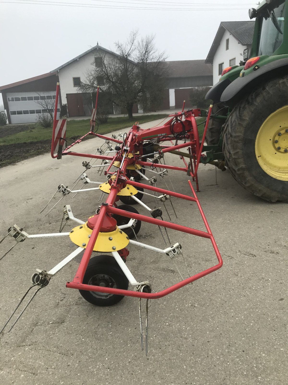 Kreiselheuer des Typs Pöttinger EuroHit 80 NZ, Gebrauchtmaschine in Oberneukirchen (Bild 2)