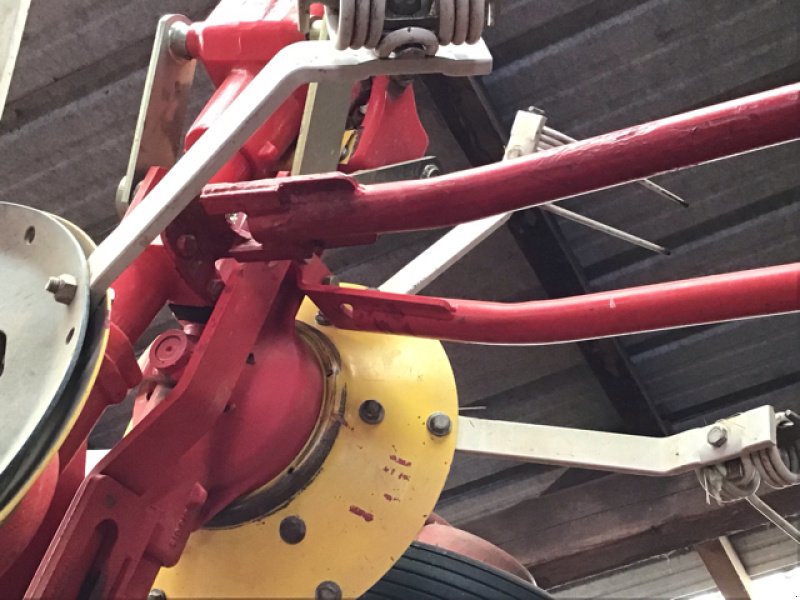 Kreiselheuer des Typs Pöttinger EUROHIT 91 A, Gebrauchtmaschine in DIFFENBACH-LES-HELLIMER (Bild 7)