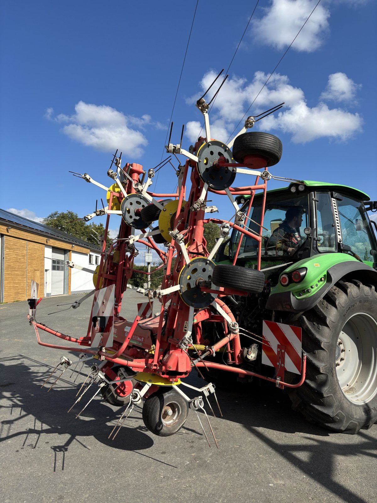 Kreiselheuer des Typs Pöttinger Eurohit 91 NZ, Gebrauchtmaschine in Hagenbüchach (Bild 5)