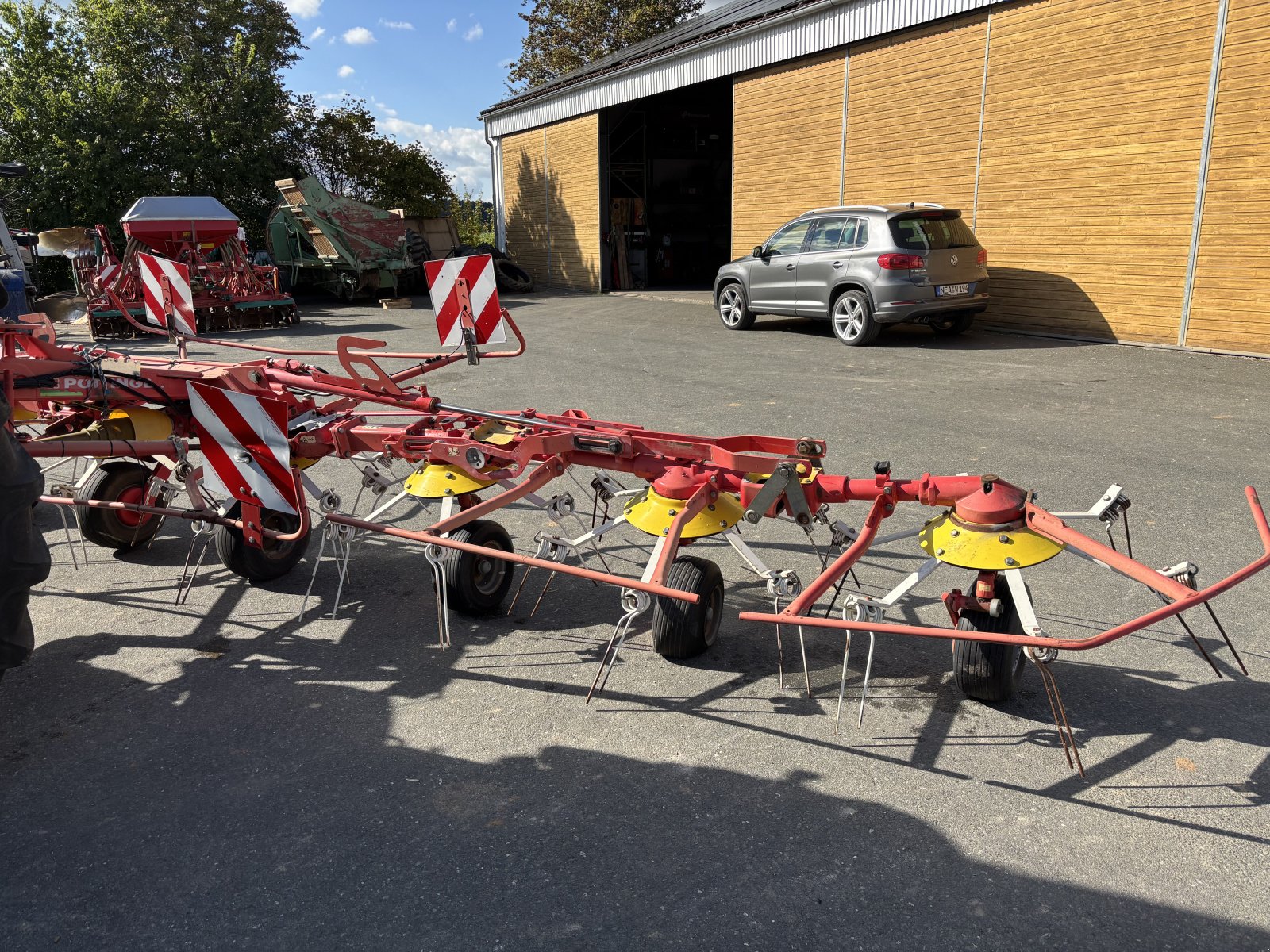 Kreiselheuer des Typs Pöttinger Eurohit 91 NZ, Gebrauchtmaschine in Hagenbüchach (Bild 13)