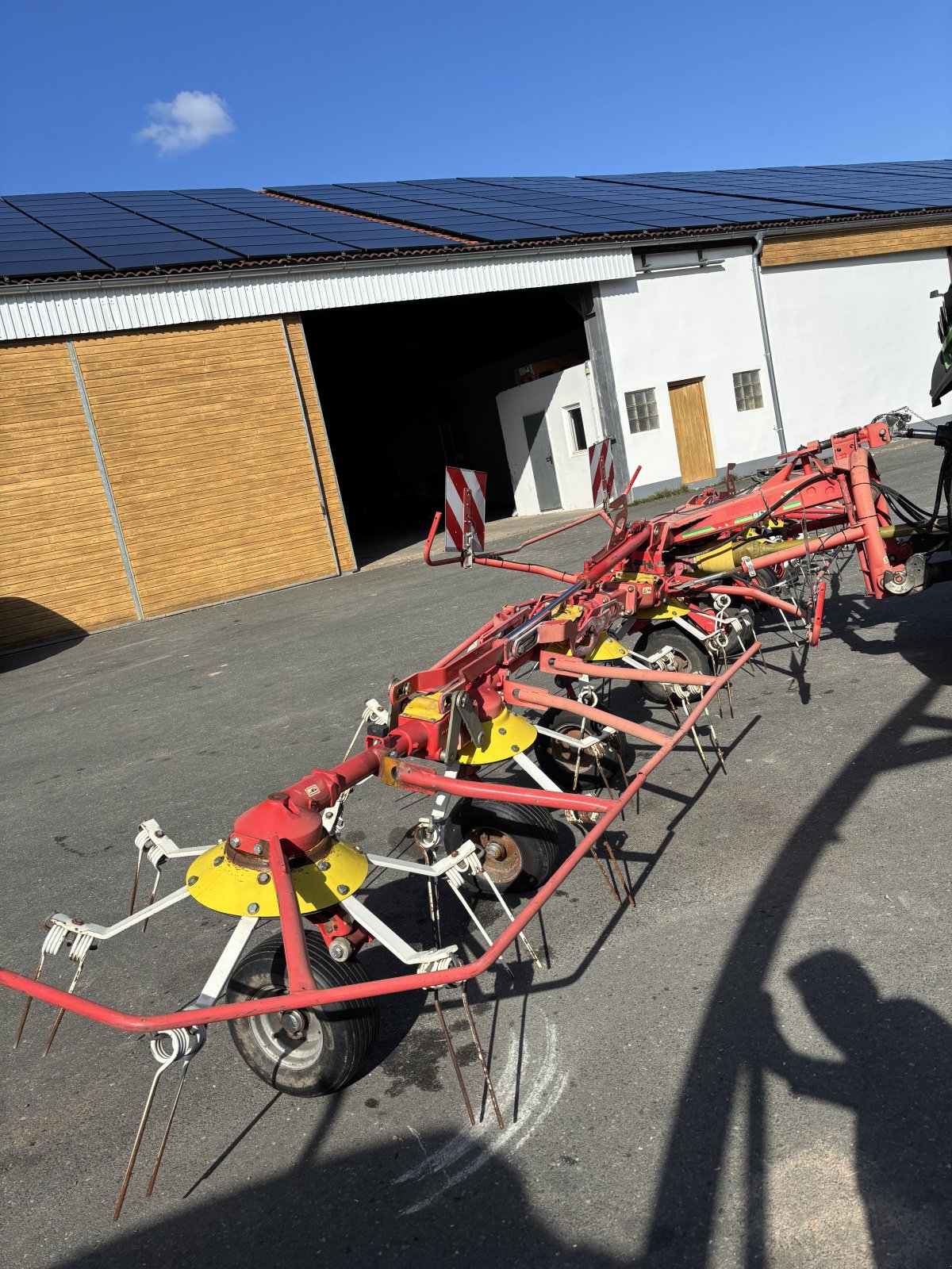 Kreiselheuer des Typs Pöttinger Eurohit 91 NZ, Gebrauchtmaschine in Hagenbüchach (Bild 16)