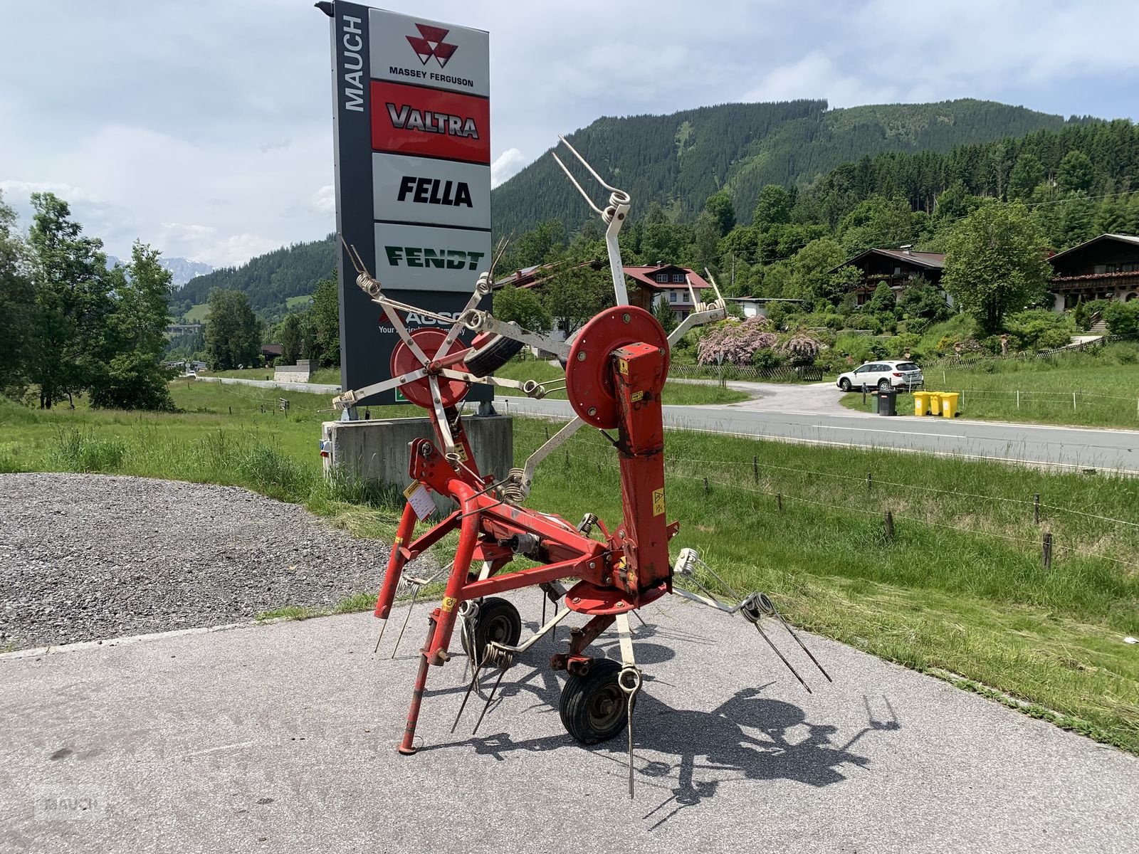 Kreiselheuer des Typs Pöttinger Heuer Hit 44, Gebrauchtmaschine in Eben (Bild 10)