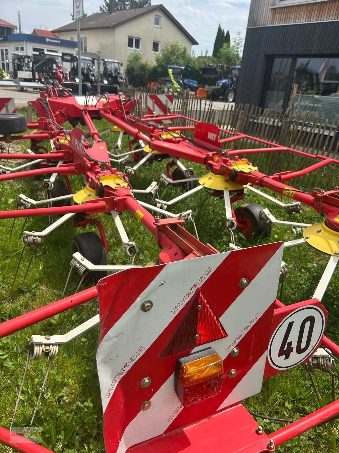 Kreiselheuer του τύπου Pöttinger Hit 105 A, Gebrauchtmaschine σε Oberessendorf-Eberhardzell (Φωτογραφία 8)