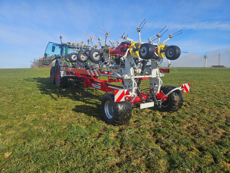 Kreiselheuer типа Pöttinger HIT 16.18 T, Gebrauchtmaschine в Untrasried (Фотография 1)