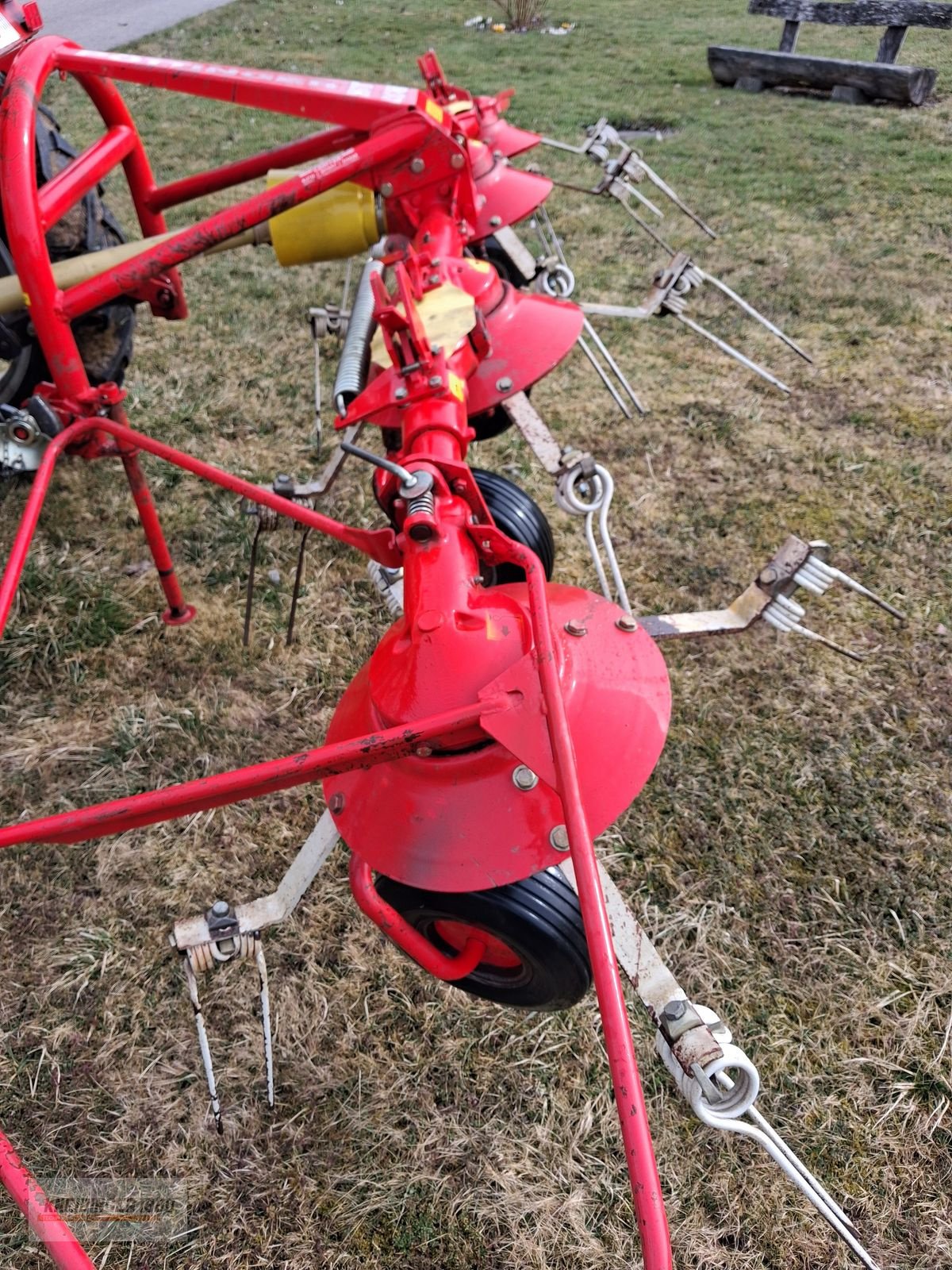 Kreiselheuer типа Pöttinger HIT 40 H, Gebrauchtmaschine в Altenfelden (Фотография 3)