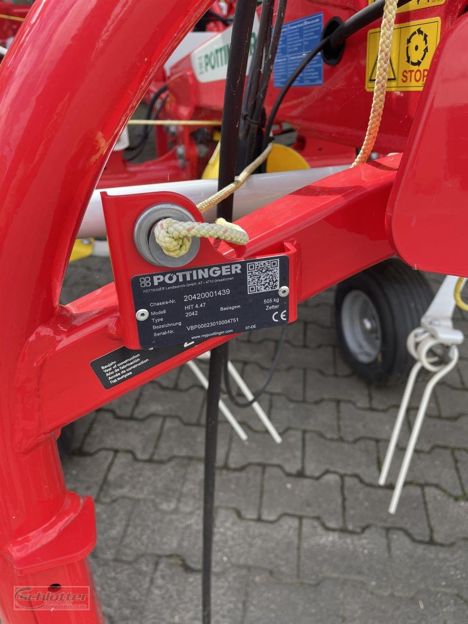 Kreiselheuer des Typs Pöttinger HIT 4.47, Neumaschine in Idstein-Wörsdorf (Bild 3)