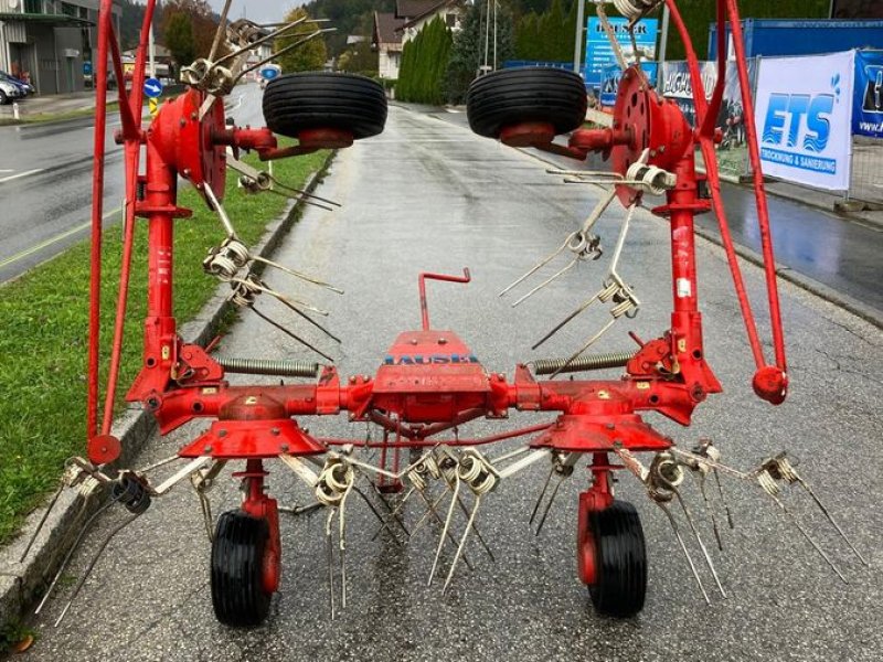 Kreiselheuer des Typs Pöttinger Hit 47 A, Gebrauchtmaschine in Hopfgarten (Bild 1)