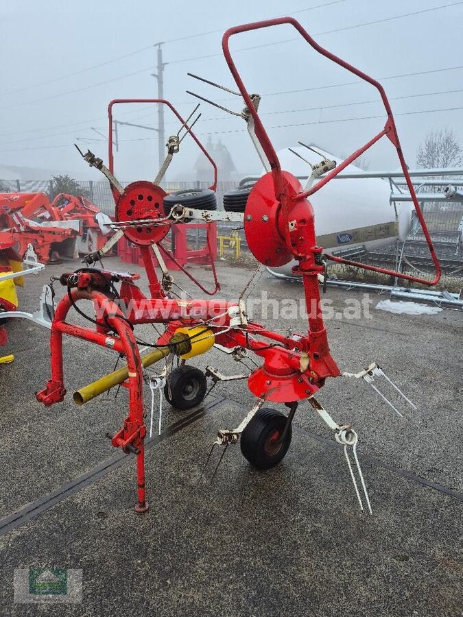 Kreiselheuer des Typs Pöttinger HIT 47, Gebrauchtmaschine in Klagenfurt (Bild 3)