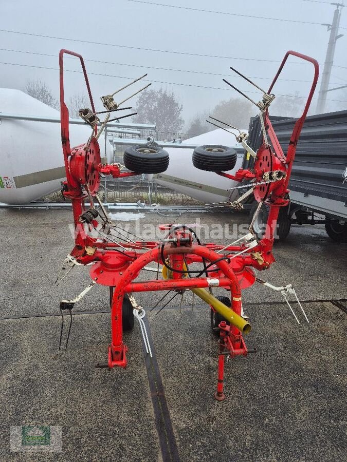 Kreiselheuer des Typs Pöttinger HIT 47, Gebrauchtmaschine in Klagenfurt (Bild 1)