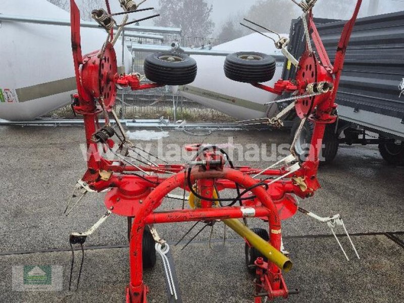 Kreiselheuer des Typs Pöttinger HIT 47, Gebrauchtmaschine in Klagenfurt (Bild 1)