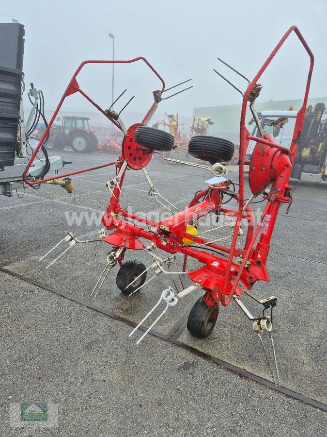 Kreiselheuer des Typs Pöttinger HIT 47, Gebrauchtmaschine in Klagenfurt (Bild 2)