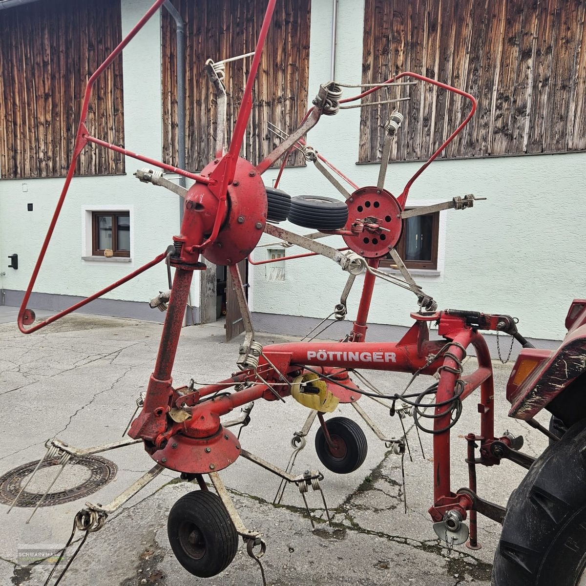 Kreiselheuer Türe ait Pöttinger HIT 54 N, Gebrauchtmaschine içinde Gampern (resim 2)