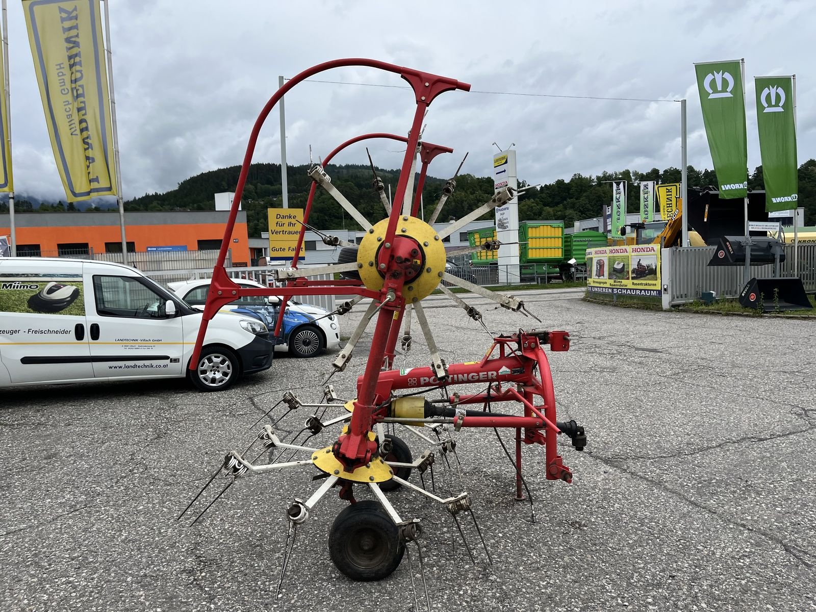 Kreiselheuer of the type Pöttinger Hit 54N, Gebrauchtmaschine in Villach (Picture 4)